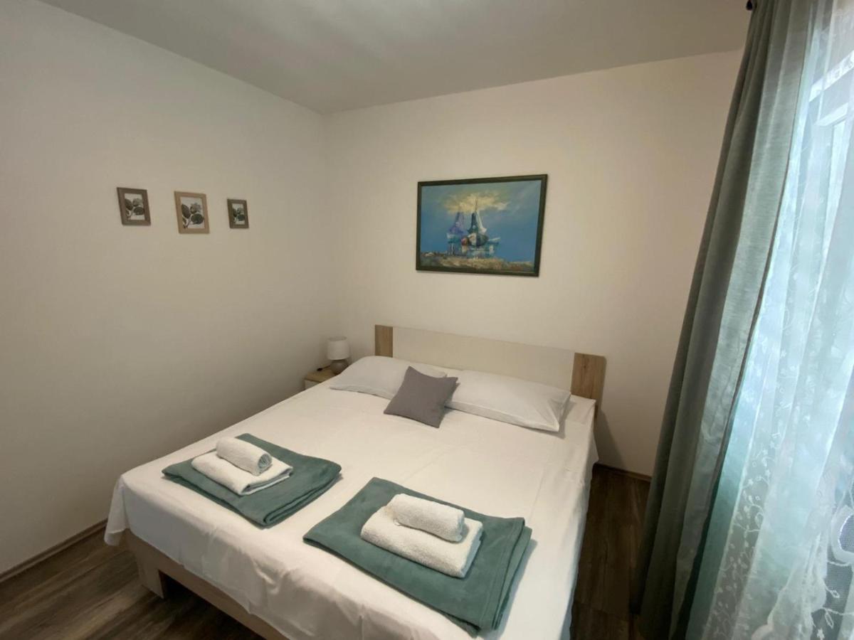 Apartmani Juricev Vodice Room photo